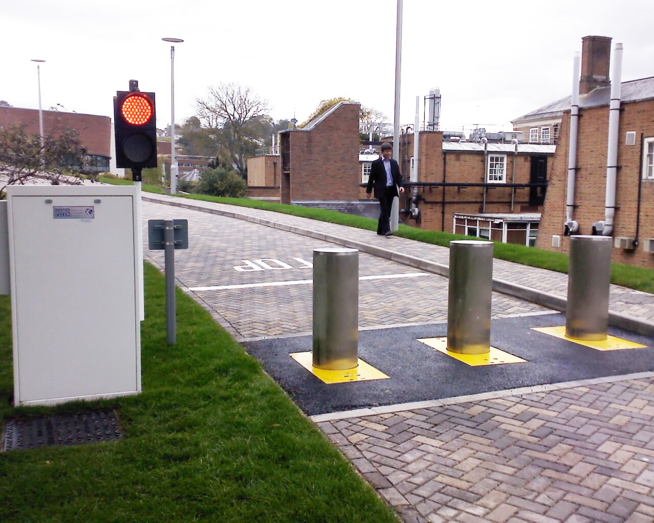 Exeter University HVM Terra Bollard