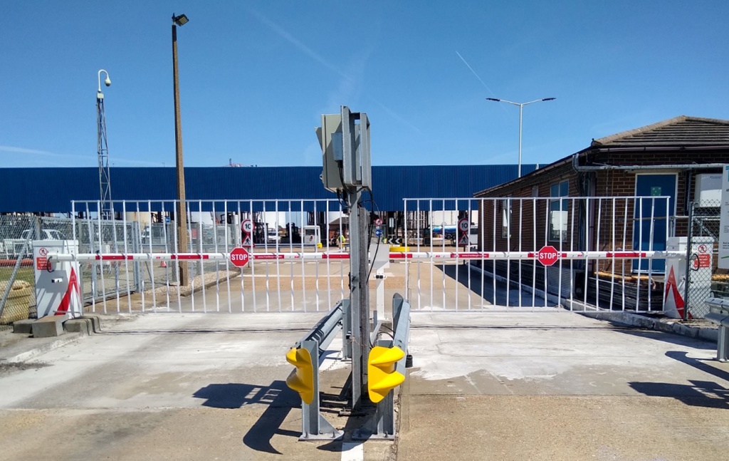 Swivel Skirted Automatic Barriers